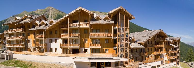 Madame Vacances Residence Le Parc Des Airelles Les Orres Ngoại thất bức ảnh